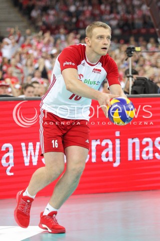  24.08.2017 WARSZAWA ( STADION NARODOWY ) <br />MISTRZOSTWA EUROPY W SIATKOWCE MEZCZYZN LOTTO EUROVOLLEY POLAND 2017 ( European Volleyball Championship ) <br />MECZ POLSKA - SERBIA ( Match Poland - Serbia ) <br />N/Z LUKASZ WISNIEWSKI SYLWETKA <br /> 