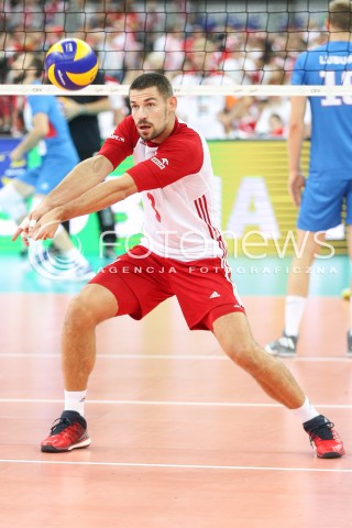  24.08.2017 WARSZAWA ( STADION NARODOWY ) <br />MISTRZOSTWA EUROPY W SIATKOWCE MEZCZYZN LOTTO EUROVOLLEY POLAND 2017 ( European Volleyball Championship ) <br />MECZ POLSKA - SERBIA ( Match Poland - Serbia ) <br />N/Z DAWID KONARSKI SYLWETKA <br /> 
