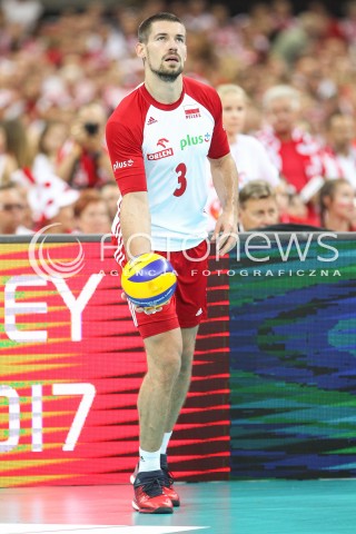  24.08.2017 WARSZAWA ( STADION NARODOWY ) <br />MISTRZOSTWA EUROPY W SIATKOWCE MEZCZYZN LOTTO EUROVOLLEY POLAND 2017 ( European Volleyball Championship ) <br />MECZ POLSKA - SERBIA ( Match Poland - Serbia ) <br />N/Z DAWID KONARSKI SYLWETKA <br /> 