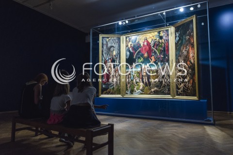  24.08.2017 GDANSK<br />KONFERENCJA PRASOWA POSWIECONA PROJEKTOWI SAD OSTATECZNY HANSA MEMLINGA W MUZEUM NARODOWYM W GDANSKU<br />N/Z OBRAZ SAD OSTATECZNY HANS MEMLING<br /> 