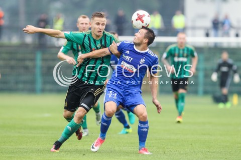 26.08.2017 STALOWA WOLA<br />PILKA NOZNA - II LIGA - 6. KOLEJKA<br />MECZ STAL STALOWA WOLA - LKS LODZ <br />N/Z MATEUSZ STAPORSKI PAWEL PYCIAK<br /> 