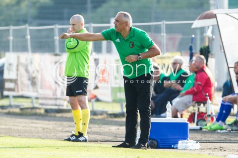  26.08.2017 STALOWA WOLA<br />PILKA NOZNA - II LIGA - 6. KOLEJKA<br />MECZ STAL STALOWA WOLA - LKS LODZ <br />N/Z JANUSZ BIALEK - TRENER SYLWETKA<br /> 