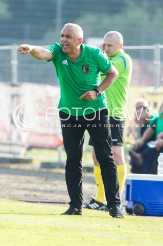  26.08.2017 STALOWA WOLA<br />PILKA NOZNA - II LIGA - 6. KOLEJKA<br />MECZ STAL STALOWA WOLA - LKS LODZ <br />N/Z JANUSZ BIALEK - TRENER SYLWETKA<br /> 