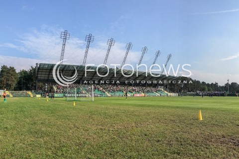  26.08.2017 STALOWA WOLA<br />PILKA NOZNA - II LIGA - 6. KOLEJKA<br />MECZ STAL STALOWA WOLA - LKS LODZ <br />N/Z STADION BOISKO TRYBUNA TRYBUNY KIBICE MURAWA WIDOK VIEW PANORAMA PODKARPACKIE CENTRUM PILKI NOZNEJ<br /> 