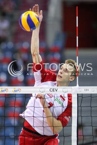  30.08.2017 KRAKOW ( TAURON ARENA ) <br />MISTRZOSTWA EUROPY W SIATKOWCE MEZCZYZN LOTTO EUROVOLLEY POLAND 2017 ( European Volleyball Championship ) <br />BARAZE ( Playoff Phase )<br />MECZ POLSKA - SLOWENIA ( Match Poland - Slovenia ) <br />N/Z ARTUR SZALPUK SYLWETKA ATAK <br /> 