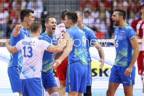  30.08.2017 KRAKOW ( TAURON ARENA ) <br />MISTRZOSTWA EUROPY W SIATKOWCE MEZCZYZN LOTTO EUROVOLLEY POLAND 2017 ( European Volleyball Championship ) <br />BARAZE ( Playoff Phase )<br />MECZ POLSKA - SLOWENIA ( Match Poland - Slovenia ) <br />N/Z TINE URNAUT MITJA GASPARINI RADOSC EMOCJE <br /> 