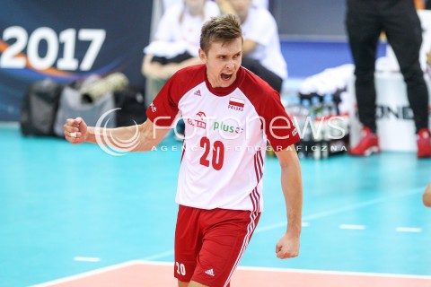  30.08.2017 KRAKOW ( TAURON ARENA ) <br />MISTRZOSTWA EUROPY W SIATKOWCE MEZCZYZN LOTTO EUROVOLLEY POLAND 2017 ( European Volleyball Championship ) <br />BARAZE ( Playoff Phase )<br />MECZ POLSKA - SLOWENIA ( Match Poland - Slovenia ) <br />N/Z MATEUSZ BIENIEK SYLWETKA RADOSC EMOCJE <br /> 