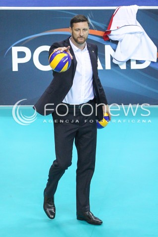  30.08.2017 KRAKOW ( TAURON ARENA ) <br />MISTRZOSTWA EUROPY W SIATKOWCE MEZCZYZN LOTTO EUROVOLLEY POLAND 2017 ( European Volleyball Championship ) <br />BARAZE ( Playoff Phase )<br />MECZ POLSKA - SLOWENIA ( Match Poland - Slovenia ) <br />N/Z PIOTR GRUSZKA - II TRENER ( ASSISTANT COACH ) SYLWETKA <br /> 