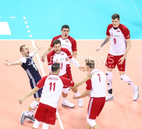  30.08.2017 KRAKOW ( TAURON ARENA ) <br />MISTRZOSTWA EUROPY W SIATKOWCE MEZCZYZN LOTTO EUROVOLLEY POLAND 2017 ( European Volleyball Championship ) <br />BARAZE ( Playoff Phase )<br />MECZ POLSKA - SLOWENIA ( Match Poland - Slovenia ) <br />N/Z PAWEL ZATORSKI MICHAL KUBIAK LUKASZ KACZMAREK BARTLOMIEJ LEMANSKI RADOSC EMOCJE <br /> 