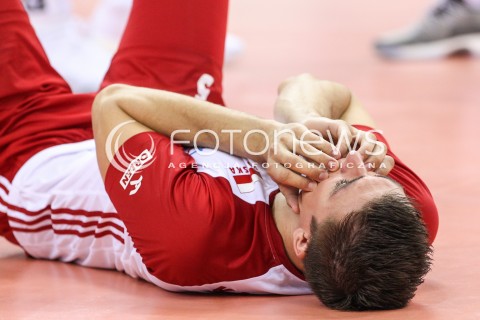  30.08.2017 KRAKOW ( TAURON ARENA ) <br />MISTRZOSTWA EUROPY W SIATKOWCE MEZCZYZN LOTTO EUROVOLLEY POLAND 2017 ( European Volleyball Championship ) <br />BARAZE ( Playoff Phase )<br />MECZ POLSKA - SLOWENIA ( Match Poland - Slovenia ) <br />N/Z LUKASZ KACZMAREK SMUTEK PORAZKA PRZEGRANA EMOCJE <br /> 