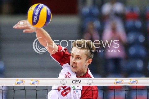  30.08.2017 KRAKOW ( TAURON ARENA ) <br />MISTRZOSTWA EUROPY W SIATKOWCE MEZCZYZN LOTTO EUROVOLLEY POLAND 2017 ( European Volleyball Championship ) <br />BARAZE ( Playoff Phase )<br />MECZ POLSKA - SLOWENIA ( Match Poland - Slovenia ) <br />N/Z MATEUSZ BIENIEK SYLWETKA ATAK <br /> 