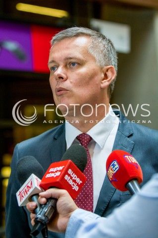  31.08.2017 GDANSK<br />MOC SOLIDARNOSCI OBCHODY POROZUMIENIA SIERPNIA 80. ORGANIZOWANA PRZEZ KOD POMORZE<br />N/Z TOMASZ SIEMONIAK<br /> 