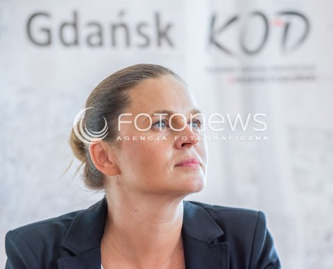  31.08.2017 GDANSK<br />MOC SOLIDARNOSCI OBCHODY POROZUMIENIA SIERPNIA 80. ORGANIZOWANA PRZEZ KOD POMORZE<br />N/Z BARBARA NOWACKA<br /> 