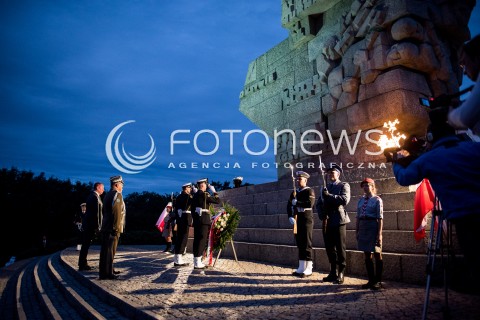  01.09.2017 GDANSK<br />78. ROCZNICA WYBUCHU II WOJNY SWIATOWEJ NA WESTERPLATTE<br />N/Z SKLADANIE WIENCA POD POMNIKIEM OBRONCOW WYBRZEZA NA WESTERPLATTE<br /> 