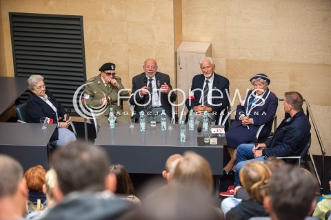  02.09.2017 WARSZAWA<br />FINAL ZBIORKI DLA POWSTANCOW 2017<br />N/Z LESZEK ZUKOWSKI ZDZISLAW GRONTKOWSKI RYS ZBIGNIEW GALPERYN ZOFIA CZELKALSKA SOSENKA HANNA STADNIK HANKA<br /> 