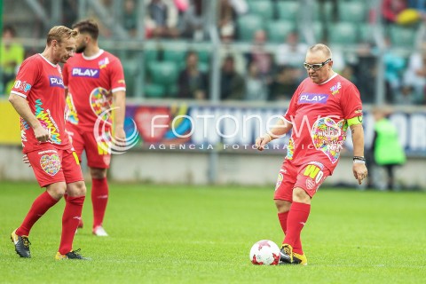  03.09.2017 WARSZAWA WIELKI MECZ 2017<br />GWIAZDY TVN VS REPREZENTACJA WOSP<br />STADION LEGII<br />N/Z  JUREK JERZY OWSIAK SEBASTIAN MILA <br /> 