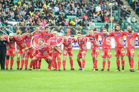  03.09.2017 WARSZAWA WIELKI MECZ 2017<br />GWIAZDY TVN VS REPREZENTACJA WOSP<br />STADION LEGII<br />N/Z  DRUZYNA WOSP JUREK JERZY OWSIAK JAROSLAW KUZNIAR<br /> 