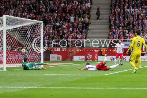  04.09.2017 WARSZAWA STADION NARODOWY <br />PILKA NOZNA REPREZENTACJA KWALIFIKACJE DO MISTRZOSTW SWIATA ROSJA 2018<br />Football European Qualifiers Fifa World Cup Russia 2018<br />MECZ POLSKA - KAZACHSTAN ( Poland - Kazakhstan )<br />N/Z ARKADIUSZ MILIK BRAMKA GOL NA 1:0 DAVID LORIA  <br /> 