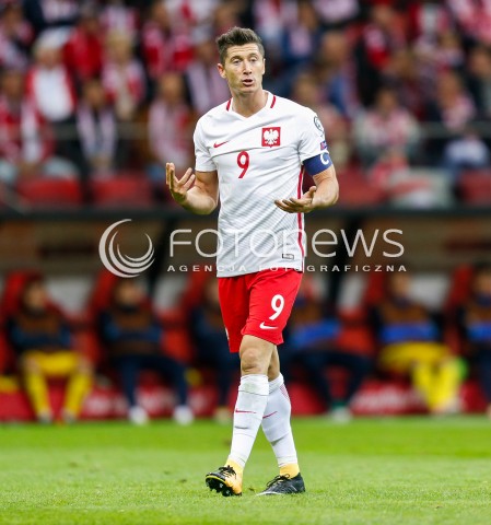  04.09.2017 WARSZAWA STADION NARODOWY <br />PILKA NOZNA REPREZENTACJA KWALIFIKACJE DO MISTRZOSTW SWIATA ROSJA 2018<br />Football European Qualifiers Fifa World Cup Russia 2018<br />MECZ POLSKA - KAZACHSTAN ( Poland - Kazakhstan )<br />N/Z ROBERT LEWANDOWSKI SYLWETKA <br /> 