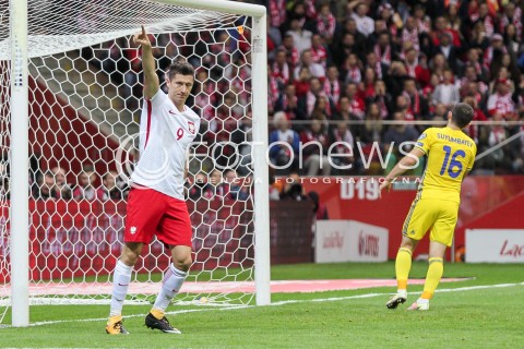  04.09.2017 WARSZAWA STADION NARODOWY <br />PILKA NOZNA REPREZENTACJA KWALIFIKACJE DO MISTRZOSTW SWIATA ROSJA 2018<br />Football European Qualifiers Fifa World Cup Russia 2018<br />MECZ POLSKA - KAZACHSTAN ( Poland - Kazakhstan )<br />N/Z ROBERT LEWANDOWSKI RADOSC BRAMKA GOL<br /> 