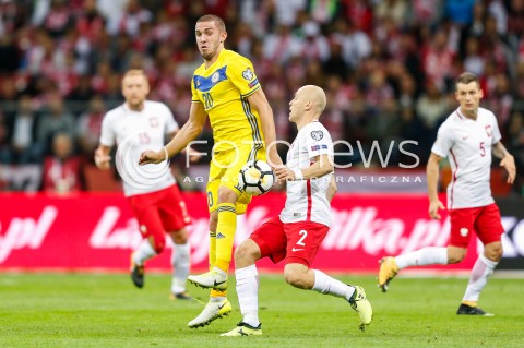  04.09.2017 WARSZAWA STADION NARODOWY <br />PILKA NOZNA REPREZENTACJA KWALIFIKACJE DO MISTRZOSTW SWIATA ROSJA 2018<br />Football European Qualifiers Fifa World Cup Russia 2018<br />MECZ POLSKA - KAZACHSTAN ( Poland - Kazakhstan )<br />N/Z MICHAL PAZDAN SERGEY KHIZHNICHENKO <br /> 