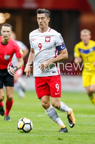  04.09.2017 WARSZAWA STADION NARODOWY <br />PILKA NOZNA REPREZENTACJA KWALIFIKACJE DO MISTRZOSTW SWIATA ROSJA 2018<br />Football European Qualifiers Fifa World Cup Russia 2018<br />MECZ POLSKA - KAZACHSTAN ( Poland - Kazakhstan )<br />N/Z ROBERT LEWANDOWSKI SYLWETKA <br /> 