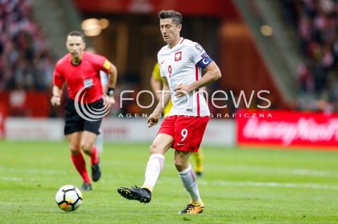  04.09.2017 WARSZAWA STADION NARODOWY <br />PILKA NOZNA REPREZENTACJA KWALIFIKACJE DO MISTRZOSTW SWIATA ROSJA 2018<br />Football European Qualifiers Fifa World Cup Russia 2018<br />MECZ POLSKA - KAZACHSTAN ( Poland - Kazakhstan )<br />N/Z ROBERT LEWANDOWSKI SYLWETKA <br /> 