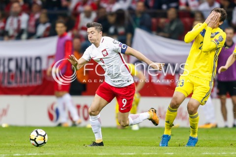  04.09.2017 WARSZAWA STADION NARODOWY <br />PILKA NOZNA REPREZENTACJA KWALIFIKACJE DO MISTRZOSTW SWIATA ROSJA 2018<br />Football European Qualifiers Fifa World Cup Russia 2018<br />MECZ POLSKA - KAZACHSTAN ( Poland - Kazakhstan )<br />N/Z ROBERT LEWANDOWSKI YURIY LOGVINENKO BOL URAZ <br /> 