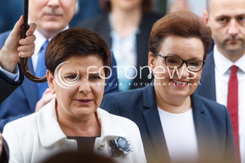  04.09.2017 DOBRZECHOW (WOJ. PODKARPACKIE)<br />OGOLNOPOLSKA INAUGURACJA ROKU SZKOLNEGO 2017/2018 Z UDZIALEM PREMIER BEATY SZYDLO W CENTRUM KSZTALCENIA PRAKTYCZNEGO W DOBRZECHOWIE<br />N/Z PREMIER BEATA SZYDLO ANNA ZALEWSKA<br /> 