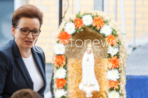  04.09.2017 DOBRZECHOW (WOJ. PODKARPACKIE)<br />OGOLNOPOLSKA INAUGURACJA ROKU SZKOLNEGO 2017/2018 Z UDZIALEM PREMIER BEATY SZYDLO W CENTRUM KSZTALCENIA PRAKTYCZNEGO W DOBRZECHOWIE<br />N/Z ANNA ZALEWSKA<br /> 