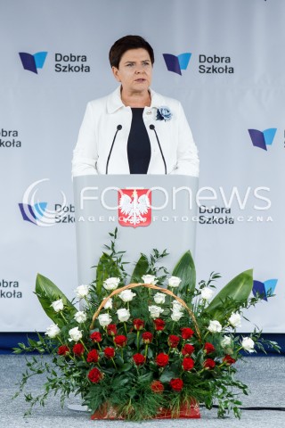  04.09.2017 DOBRZECHOW (WOJ. PODKARPACKIE)<br />OGOLNOPOLSKA INAUGURACJA ROKU SZKOLNEGO 2017/2018 Z UDZIALEM PREMIER BEATY SZYDLO W CENTRUM KSZTALCENIA PRAKTYCZNEGO W DOBRZECHOWIE<br />N/Z PREMIER BEATA SZYDLO<br /> 
