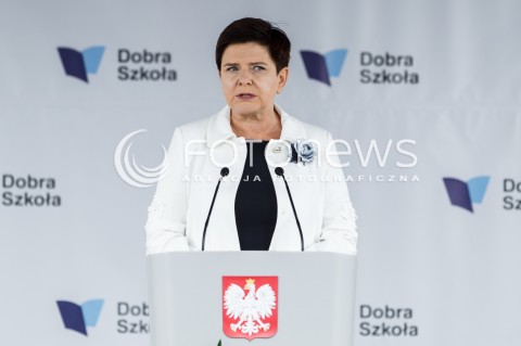  04.09.2017 DOBRZECHOW (WOJ. PODKARPACKIE)<br />OGOLNOPOLSKA INAUGURACJA ROKU SZKOLNEGO 2017/2018 Z UDZIALEM PREMIER BEATY SZYDLO W CENTRUM KSZTALCENIA PRAKTYCZNEGO W DOBRZECHOWIE<br />N/Z PREMIER BEATA SZYDLO<br /> 