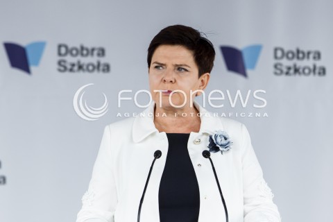  04.09.2017 DOBRZECHOW (WOJ. PODKARPACKIE)<br />OGOLNOPOLSKA INAUGURACJA ROKU SZKOLNEGO 2017/2018 Z UDZIALEM PREMIER BEATY SZYDLO W CENTRUM KSZTALCENIA PRAKTYCZNEGO W DOBRZECHOWIE<br />N/Z PREMIER BEATA SZYDLO<br /> 