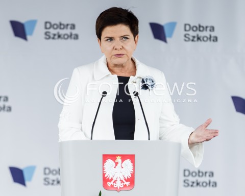  04.09.2017 DOBRZECHOW (WOJ. PODKARPACKIE)<br />OGOLNOPOLSKA INAUGURACJA ROKU SZKOLNEGO 2017/2018 Z UDZIALEM PREMIER BEATY SZYDLO W CENTRUM KSZTALCENIA PRAKTYCZNEGO W DOBRZECHOWIE<br />N/Z PREMIER BEATA SZYDLO<br /> 