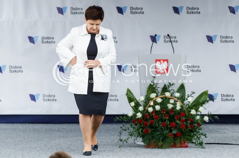  04.09.2017 DOBRZECHOW (WOJ. PODKARPACKIE)<br />OGOLNOPOLSKA INAUGURACJA ROKU SZKOLNEGO 2017/2018 Z UDZIALEM PREMIER BEATY SZYDLO W CENTRUM KSZTALCENIA PRAKTYCZNEGO W DOBRZECHOWIE<br />N/Z PREMIER BEATA SZYDLO<br /> 