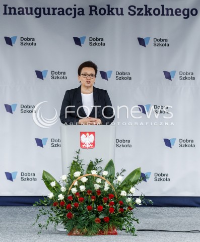  04.09.2017 DOBRZECHOW (WOJ. PODKARPACKIE)<br />OGOLNOPOLSKA INAUGURACJA ROKU SZKOLNEGO 2017/2018 Z UDZIALEM PREMIER BEATY SZYDLO W CENTRUM KSZTALCENIA PRAKTYCZNEGO W DOBRZECHOWIE<br />N/Z ANNA ZALEWSKA<br /> 