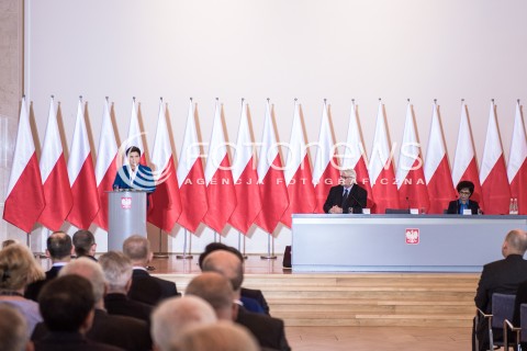  07.09.2017 WARSZAWA<br />SPOTKANIE PREMIER Z AMBASADORAMI <br />N/Z PREMIER BEATA SZYDLO WITOLD WASZCZYKOWSKI ELZBIETA WITEK<br /> 
