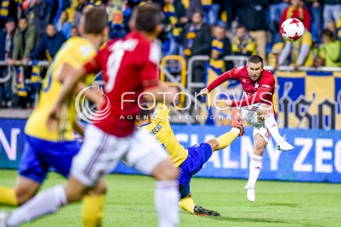  08.09.2017 GDYNIA <br />PILKA NOZNA - EKSTRAKLASA SEZON 2017/2018<br />MECZ ARKA GDYNIA - WISLA KRAKOW<br />N/Z PATRYK MALECKI GOL BRAMKA NA 0:1 STRZAL<br /> 