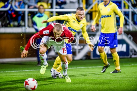  08.09.2017 GDYNIA <br />PILKA NOZNA - EKSTRAKLASA SEZON 2017/2018<br />MECZ ARKA GDYNIA - WISLA KRAKOW<br />N/Z TOMASZ CYWKA MICHAL NALEPA<br /> 