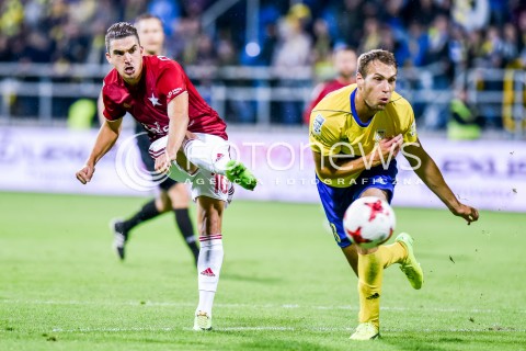  08.09.2017 GDYNIA <br />PILKA NOZNA - EKSTRAKLASA SEZON 2017/2018<br />MECZ ARKA GDYNIA - WISLA KRAKOW<br />N/Z CARLOS LOPEZ FREDERIK HELSTRUP<br /> 