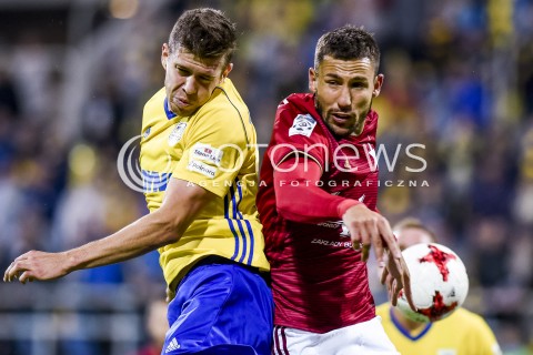  08.09.2017 GDYNIA <br />PILKA NOZNA - EKSTRAKLASA SEZON 2017/2018<br />MECZ ARKA GDYNIA - WISLA KRAKOW<br />N/Z MICHAL MARCJANIK IVAN GONZALEZ<br /> 