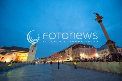  10.09.2017 WARSZAWA<br />MIESIECZNICA SMOLENSKA<br />N/Z PLAC ZAMKOWY BARIERKI OGRODZENIE BARIERKA KOLUMNA ZYGMUNTA<br /> 