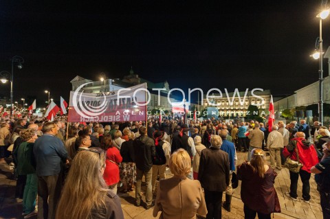  10.09.2017 WARSZAWA<br />MIESIECZNICA SMOLENSKA<br />N/Z UCZESTNICY WYDARZENIA PALAC PREZYDENCKI GAZETA POLSKA<br /> 