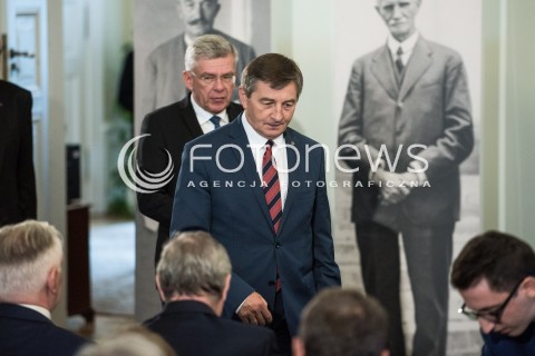  11.09.2017 WARSZAWA<br />INAUGURACYJNE POSIEDZENIE KOMITETU NARODOWYCH OBCHODOW SERNEJ ROCZNICY ODZYSKANIA NIEPODLEGLOSCI RP<br />N/Z MAREK KUCHCINSKI STANISLAW KARCZEWSKI<br /> 