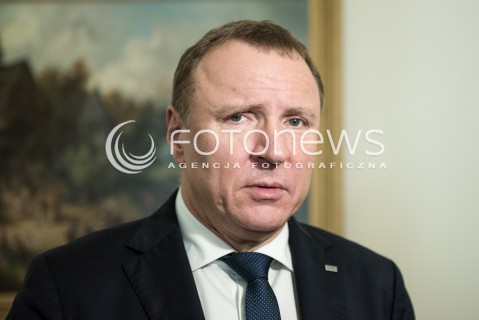  11.09.2017 WARSZAWA<br />INAUGURACYJNE POSIEDZENIE KOMITETU NARODOWYCH OBCHODOW SERNEJ ROCZNICY ODZYSKANIA NIEPODLEGLOSCI RP<br />N/Z JACEK KURSKI<br /> 