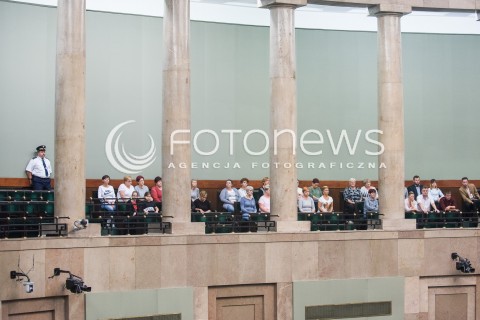  12.09.2017 WARSZAWA<br />POSIEDZENIE SEJMU RP <br />N/Z WIDZOWIE WIDOWNIA  OBSERWUJACA OBRADY SEJMU<br /> 