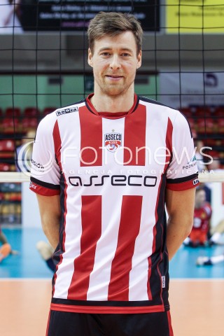  14.09.2017 KROSNO  <br />X MIEDZYNARODOWY TURNIEJ O PUCHAR PREZYDENTA MIASTA KROSNA<br />MECZ ASSECO RESOVIA - LOKOMOTIV CHARKOW <br />N/Z JOCHEN SCHOPS <br /> 