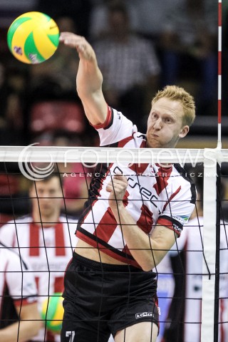  14.09.2017 KROSNO  <br />X MIEDZYNARODOWY TURNIEJ O PUCHAR PREZYDENTA MIASTA KROSNA<br />MECZ ASSECO RESOVIA - LOKOMOTIV CHARKOW <br />N/Z JAKUB JAROSZ SYLWETKA ATAK <br /> 