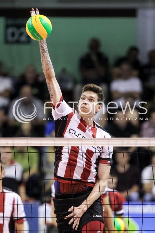  14.09.2017 KROSNO  <br />X MIEDZYNARODOWY TURNIEJ O PUCHAR PREZYDENTA MIASTA KROSNA<br />MECZ ASSECO RESOVIA - LOKOMOTIV CHARKOW <br />N/Z BARTLOMIEJ LEMANSKI SYLWETKA ATAK <br /> 