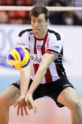  16.09.2017 KROSNO  <br />X MIEDZYNARODOWY TURNIEJ O PUCHAR PREZYDENTA MIASTA KROSNA<br />MECZ ASSECO RESOVIA - UPCAN SAN JUAN VOLLEY CLUB ARGENTYNA<br />N/Z JOCHEN SCHOPS SYLWETKA <br /> 